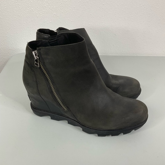 Sorel Joan of Arctic II Black Wedge Ankle Boots Size 11 - Picture 1 of 7